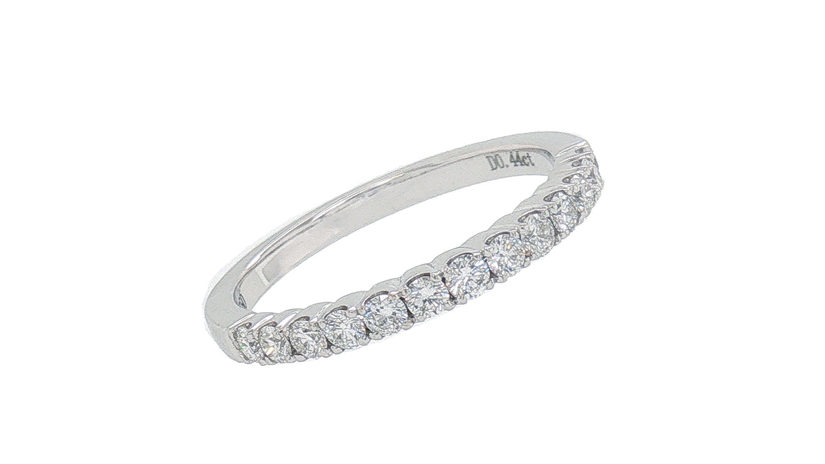 18K White Gold Diamond Wedding Band, 0.44 Carat Round Brilliant Diamonds
