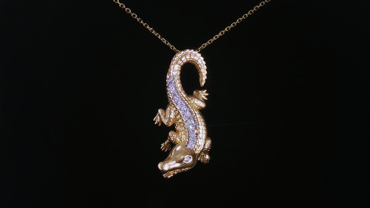 14K Yellow Gold Sculpted Alligator Pendant Necklace with Pavé Diamond Back
