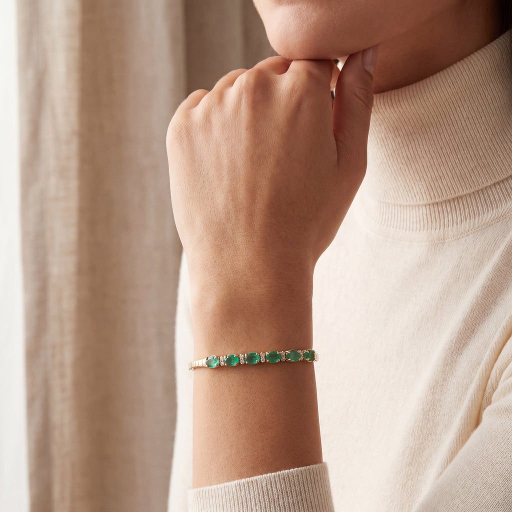 Flexible Emerald Diamond Tennis-Style Bangle Bracelet in 14K Yellow Gold
