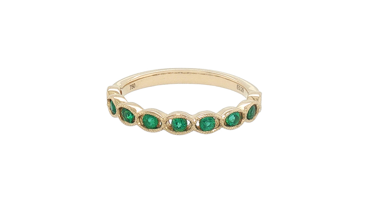 18K Yellow Gold Round Emerald Stackable Ring with Milgrain Bezels